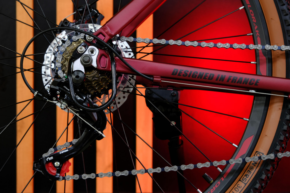 LORAK Fast Brown 27,5 Матовый Красный рама 17 (на рост 155-173)